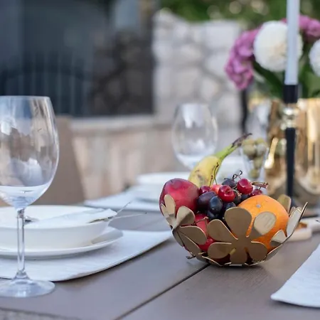 Stoja Near Dubrovnik With Pool Апартаменты *