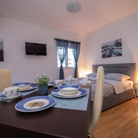 Stoja Near Dubrovnik With Pool アパート