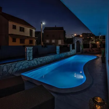 Апартаменты Stoja Near Dubrovnik With Pool Ivanica